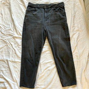 American Eagle Black Mom Jeans